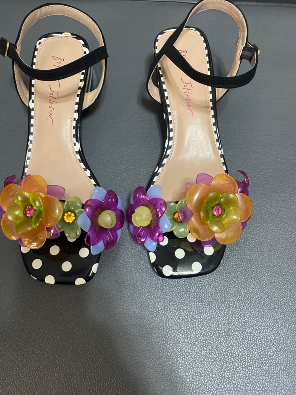 NWOT Betsey Johnson Dottee Flower- Embellished Sandal - Picture 3 of 5